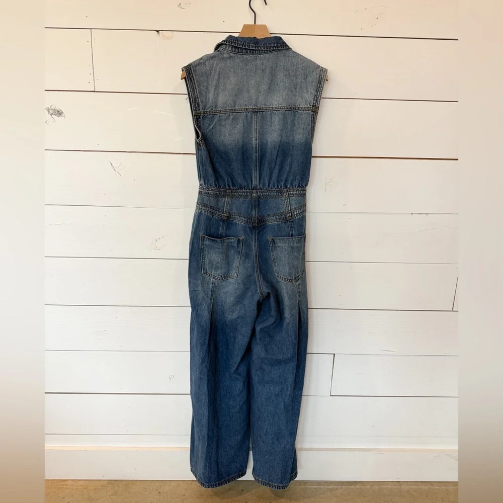 Boutique Sleeveless Denim Jumpsuit size Small - Picture 6 of 8